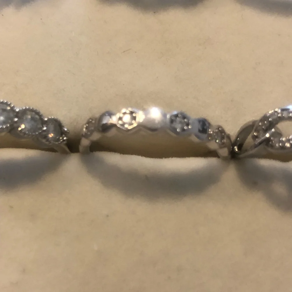 Silver Tone Floral Accent Band